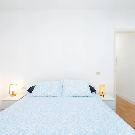 Balcon Al Mar, Sol Y Playa En Primera Linea De Costa 坎德拉里亚