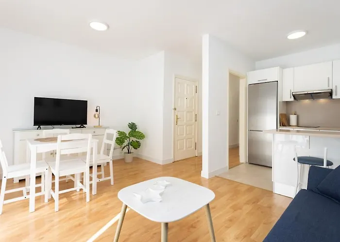 公寓 Balcon Al Mar, Sol Y Playa En Primera Linea De Costa 坎德拉里亚