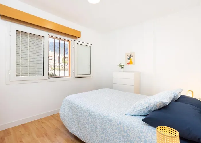 Balcon Al Mar, Sol Y Playa En Primera Linea De Costa 칸델라리아